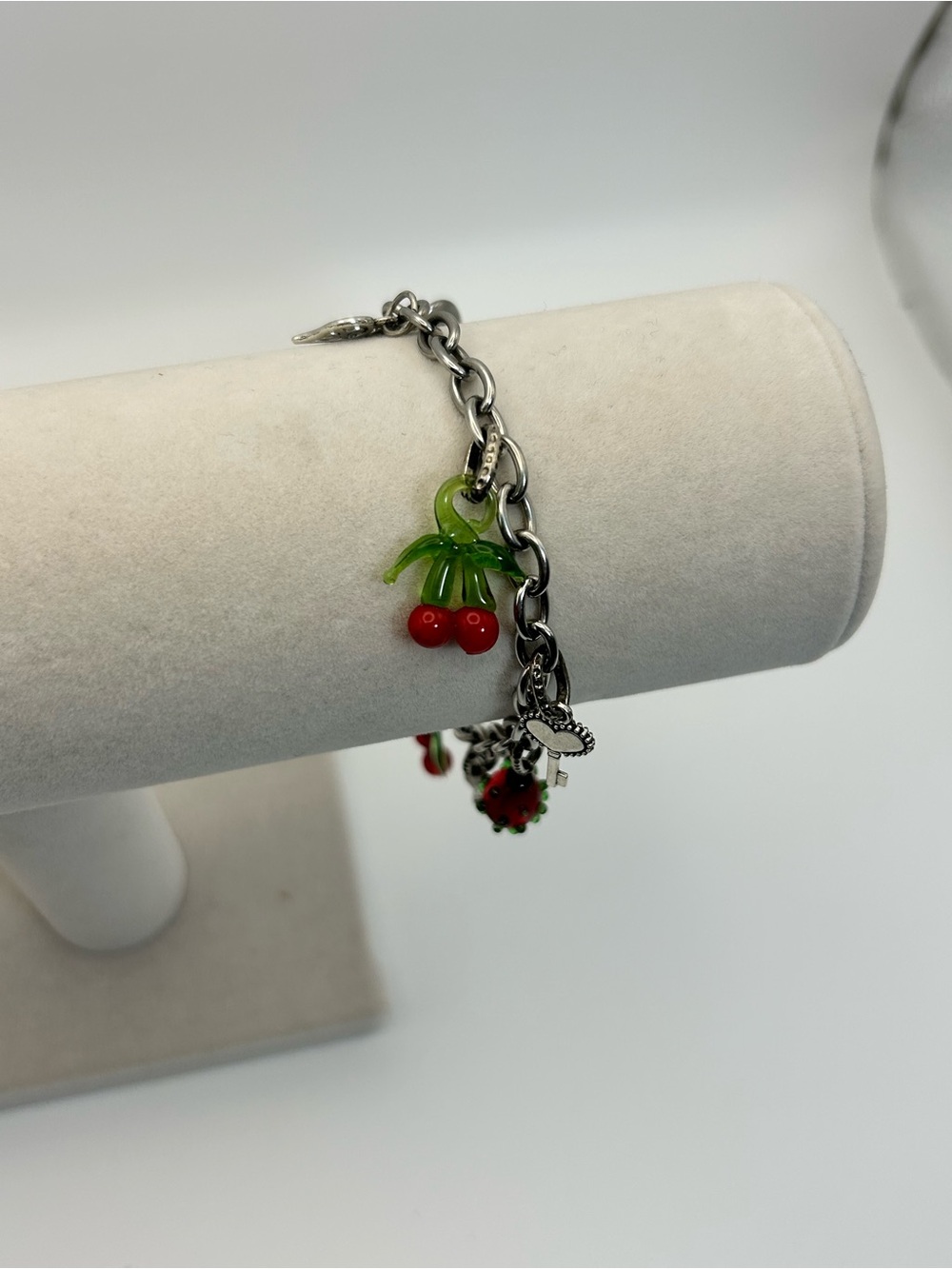 Red Cherry Charm Bracelet Silver-tone Strawberry Hearts Clover Oval Link 8" - Picture 5 of 10